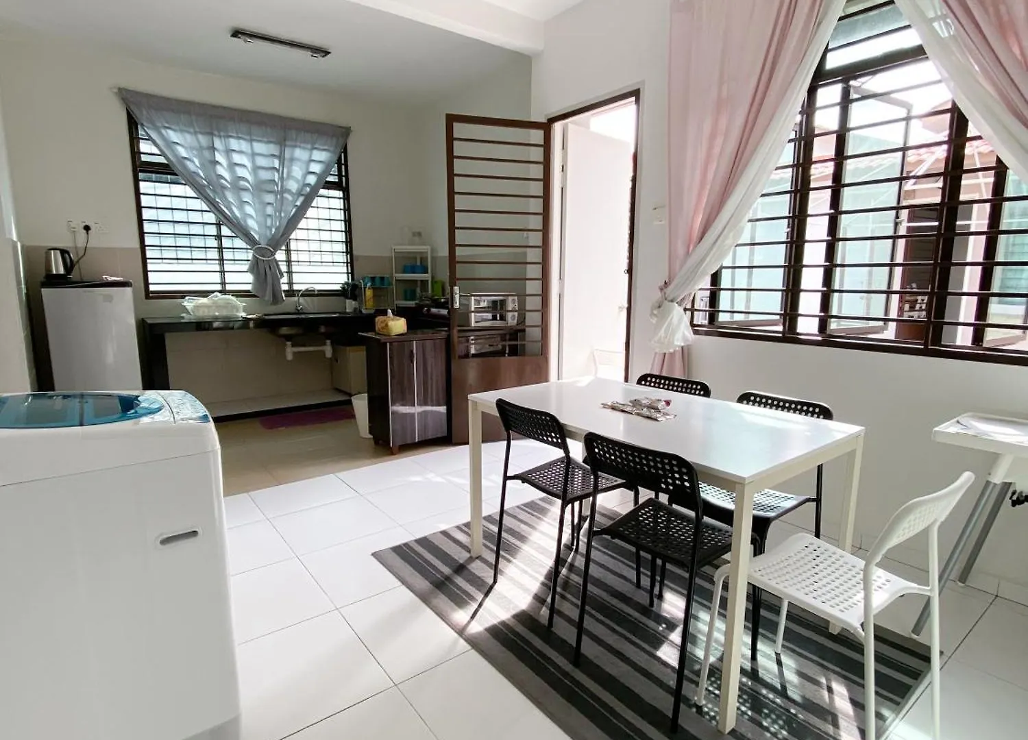 Cosy House For Family Or Group In Bukit Beruang Melaka Villa Kampong Pengkalan Batu